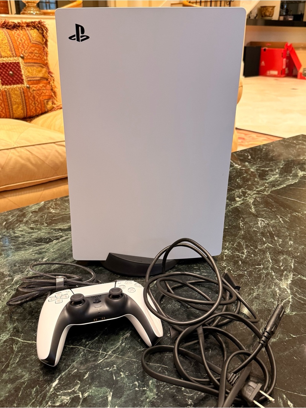 PlayStation 5 Disc Console with Controller - Picture 2 of 9